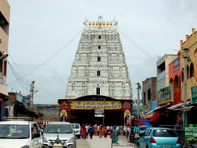 tiruchanoor temple